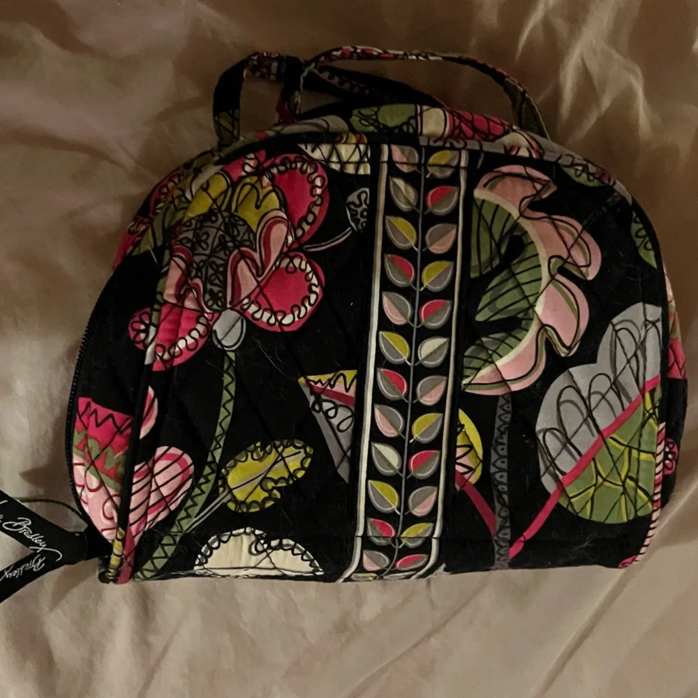 Vera Bradley Moon BloomsTravel Organizer Retail
store NWT Black Pink Flowers - Picture 2 of 7